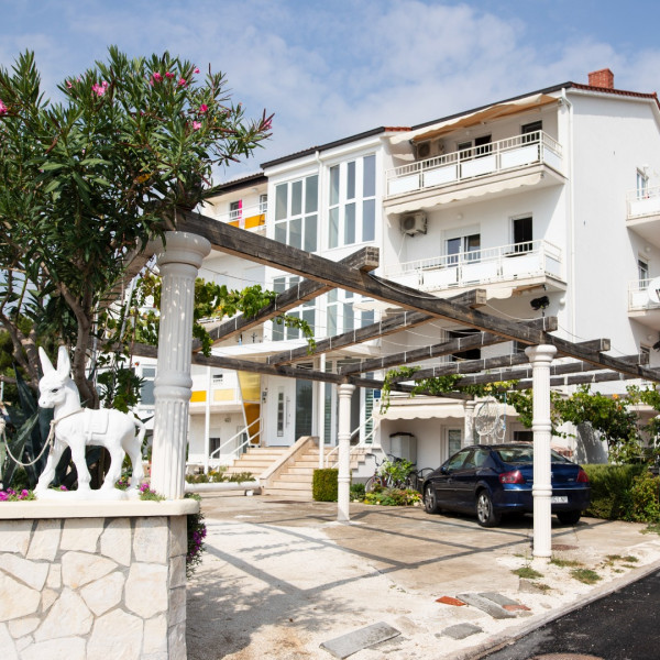Apartmani Figaro Ka&scaron;tela, Apartmani Figaro 4* Ka&scaron;tel Stari  Ka&scaron;tel Stari