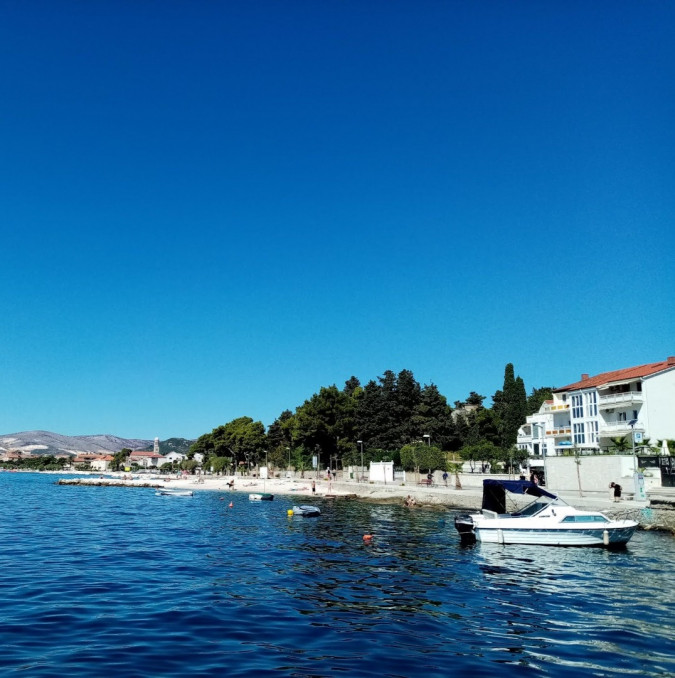Apartmani Figaro 4* Ka&scaron;tel Stari  Ka&scaron;tel Stari
